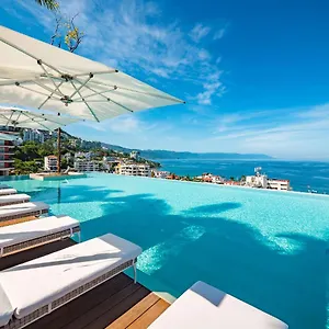 Pier 57 - 410 Amazing 2 Bedroom Romantic Zone Holiday home